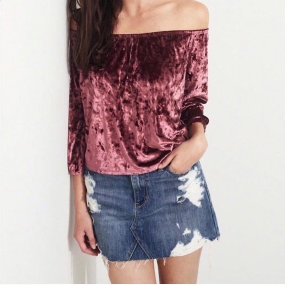 Hollister Off The Shoulder Crushed Velvet Top